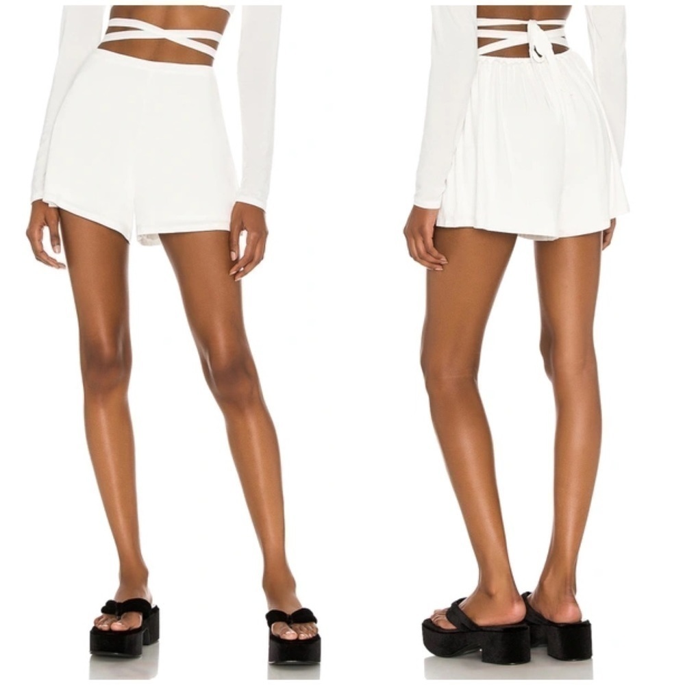 NBD Alizeh Shorts In White